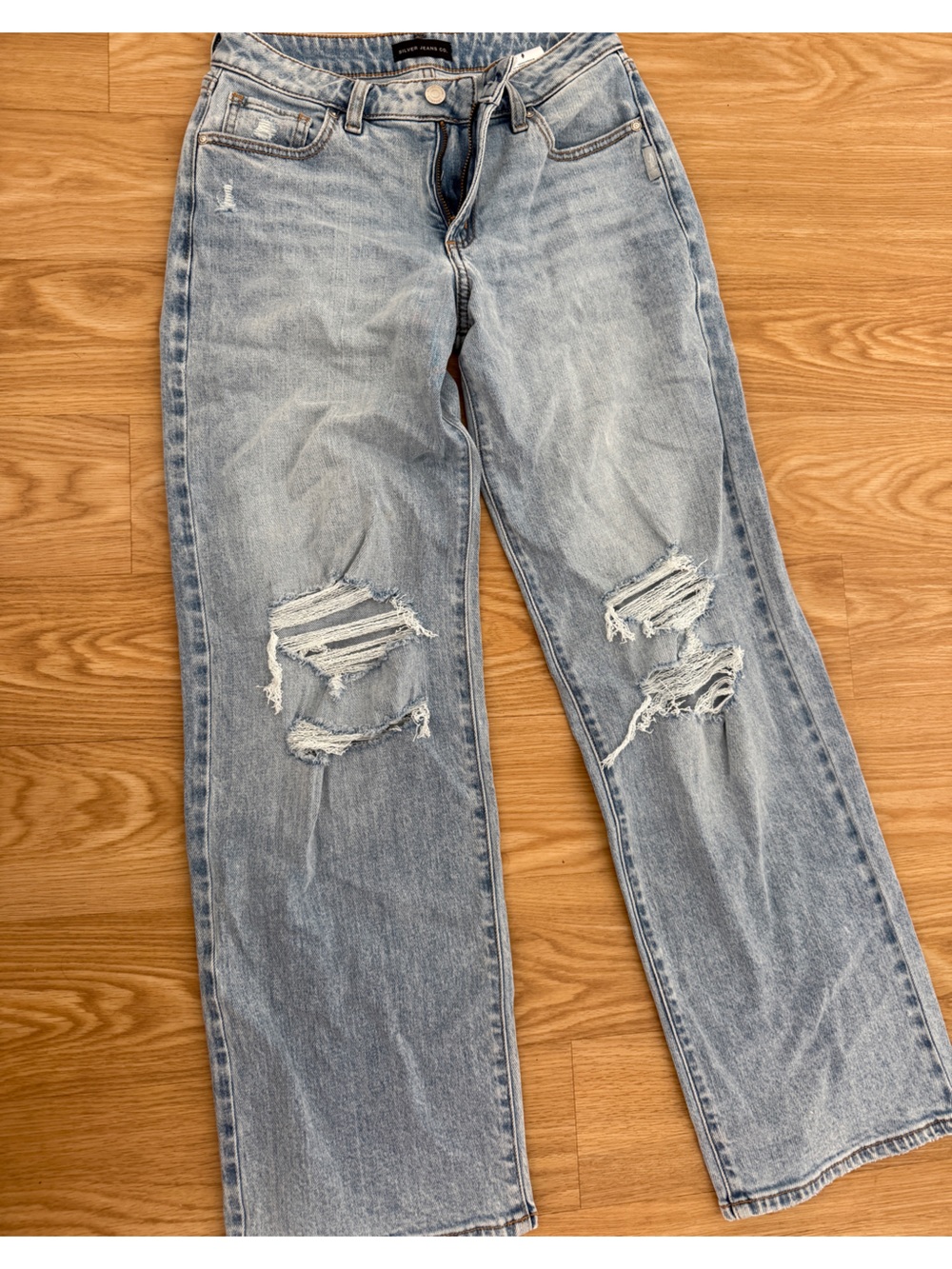 New Silver Jeans Distressed Low Rise Flare size 25